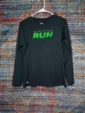 Under Armour womens Athletes Run running tee M EUC